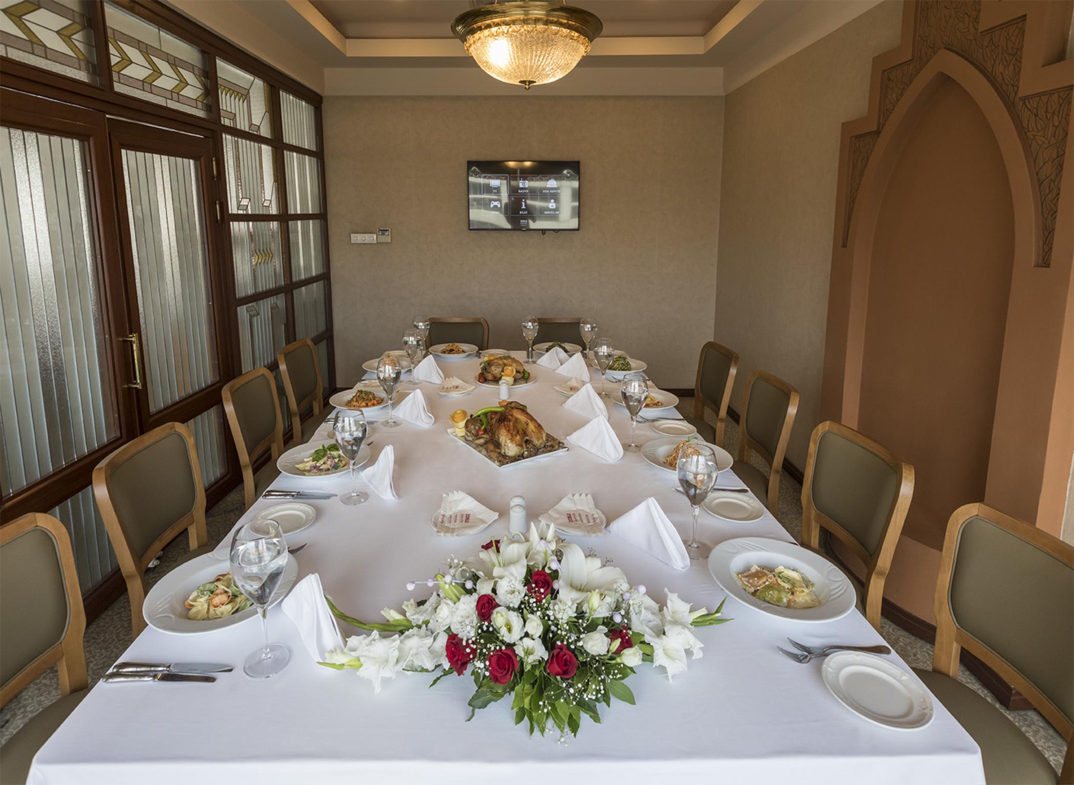 Zorlu Grand Hotel Трабзон Екстериор снимка