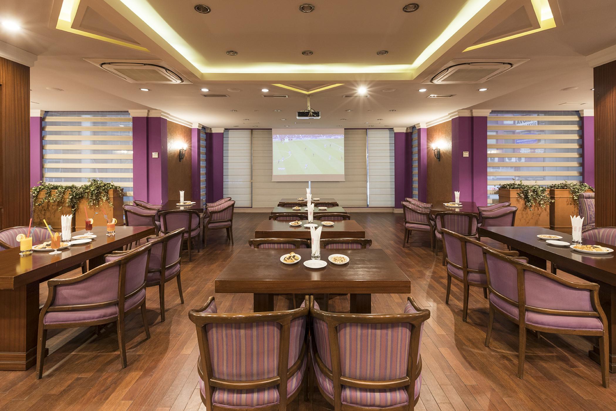 Zorlu Grand Hotel Трабзон Екстериор снимка