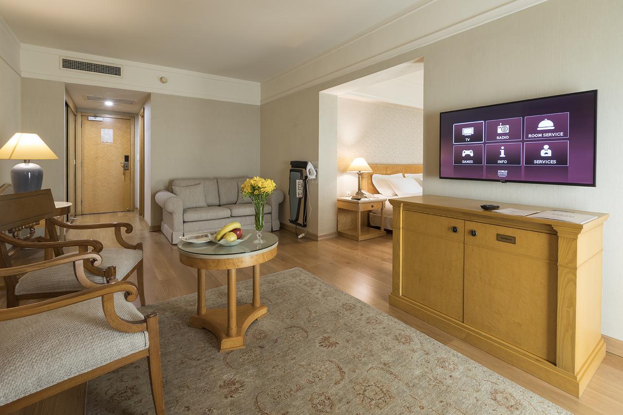 Zorlu Grand Hotel Трабзон Екстериор снимка